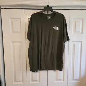 Mens size 2xl dark green north face t-shirt
